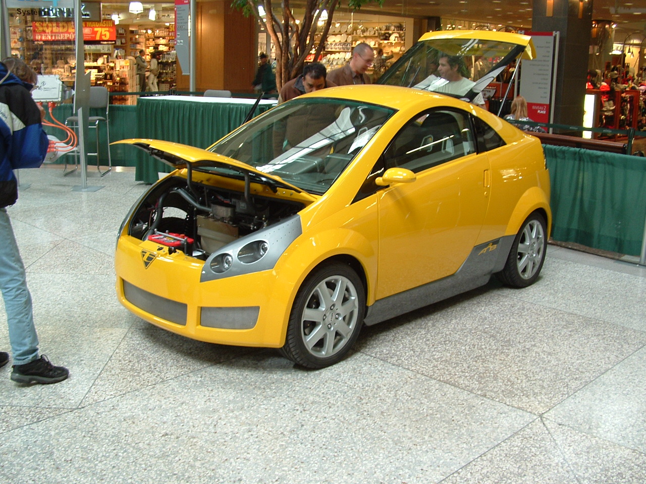 Steve Dallas's electric car